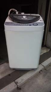 シャープ製　全自動洗濯機