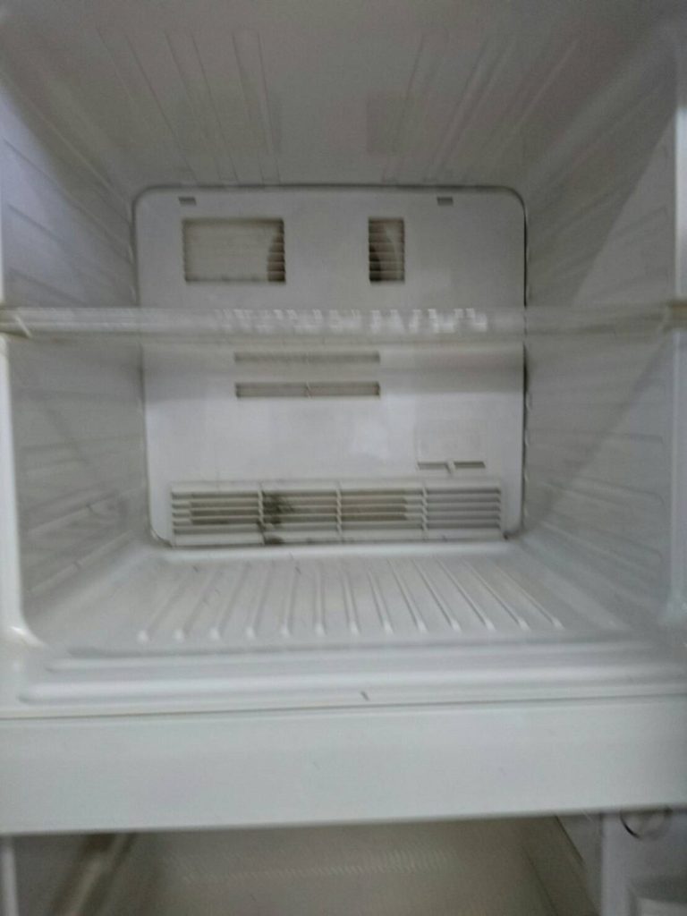 冷凍庫室内