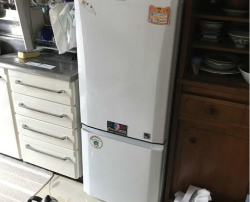 三菱製の冷蔵庫