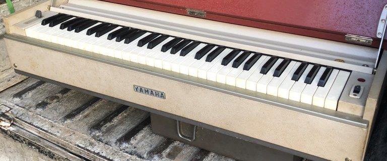オルガン（ヤマハ）