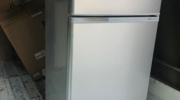 冷蔵庫（アクア）
