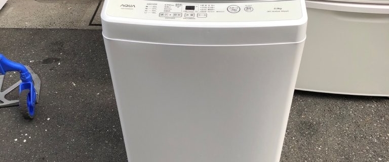 アクア 洗濯機 AQW-S5MBK 2022年製 正面全体 外観写真｜5kg容量の省スペース設計モデル