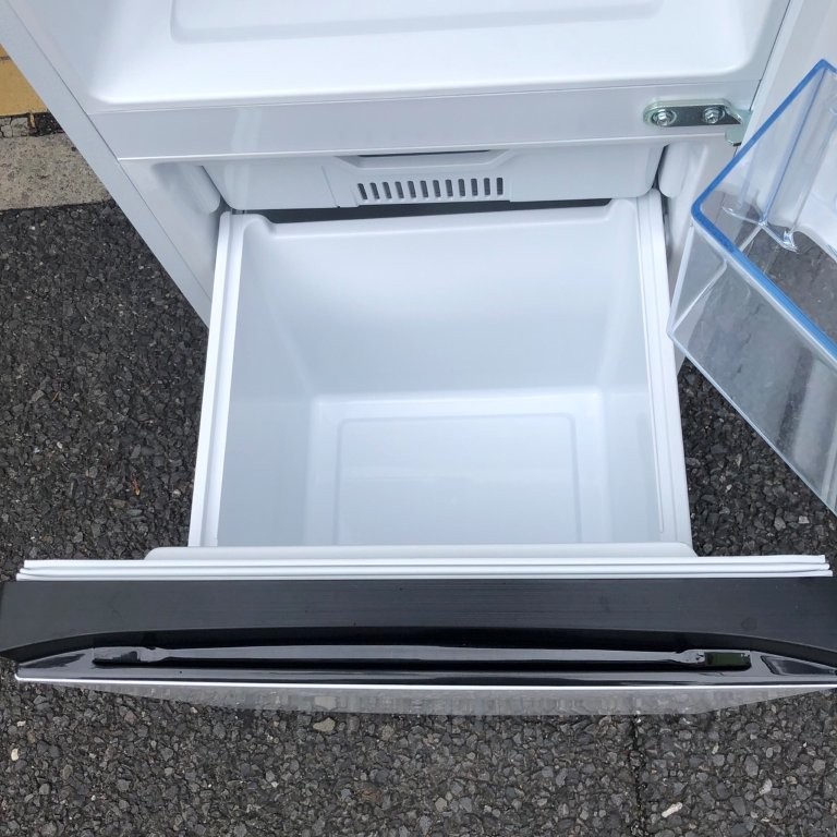 Hisense HR-D16Fの冷凍室引き出し内部の状態